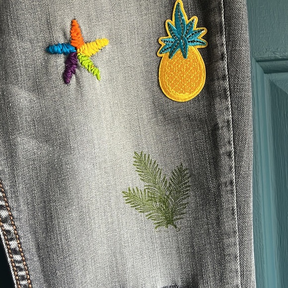 Amazing custom jeans!! - Picture 5 of 11